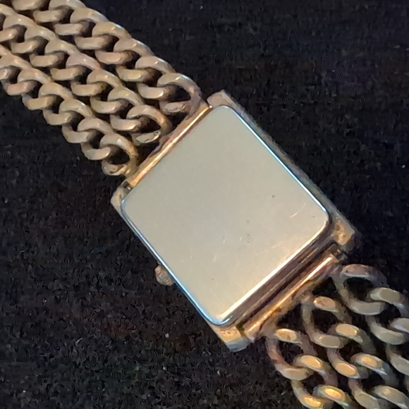 Moulin Quartz Gold Tones Chain Watch - Picture 4 of 9